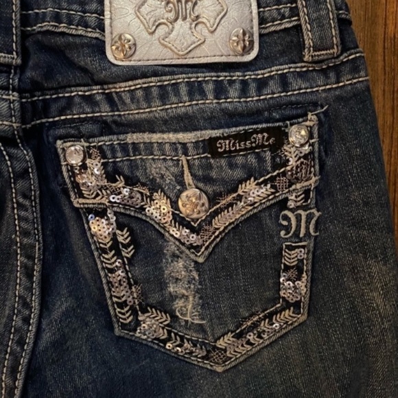 Gorgeous Miss Me signature boot jeans - Picture 1 of 3